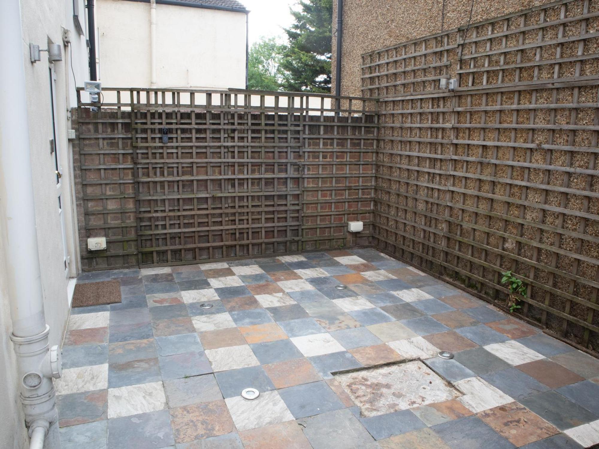 Apartmán Bright Private Terrace - Free Private Parking - Tv - Wifi - Netflix Croydon Exteriér fotografie